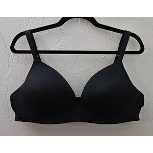Lane Bryant CACIQUE Lightly Lined No Wire Bra Size 42B Black Comfort